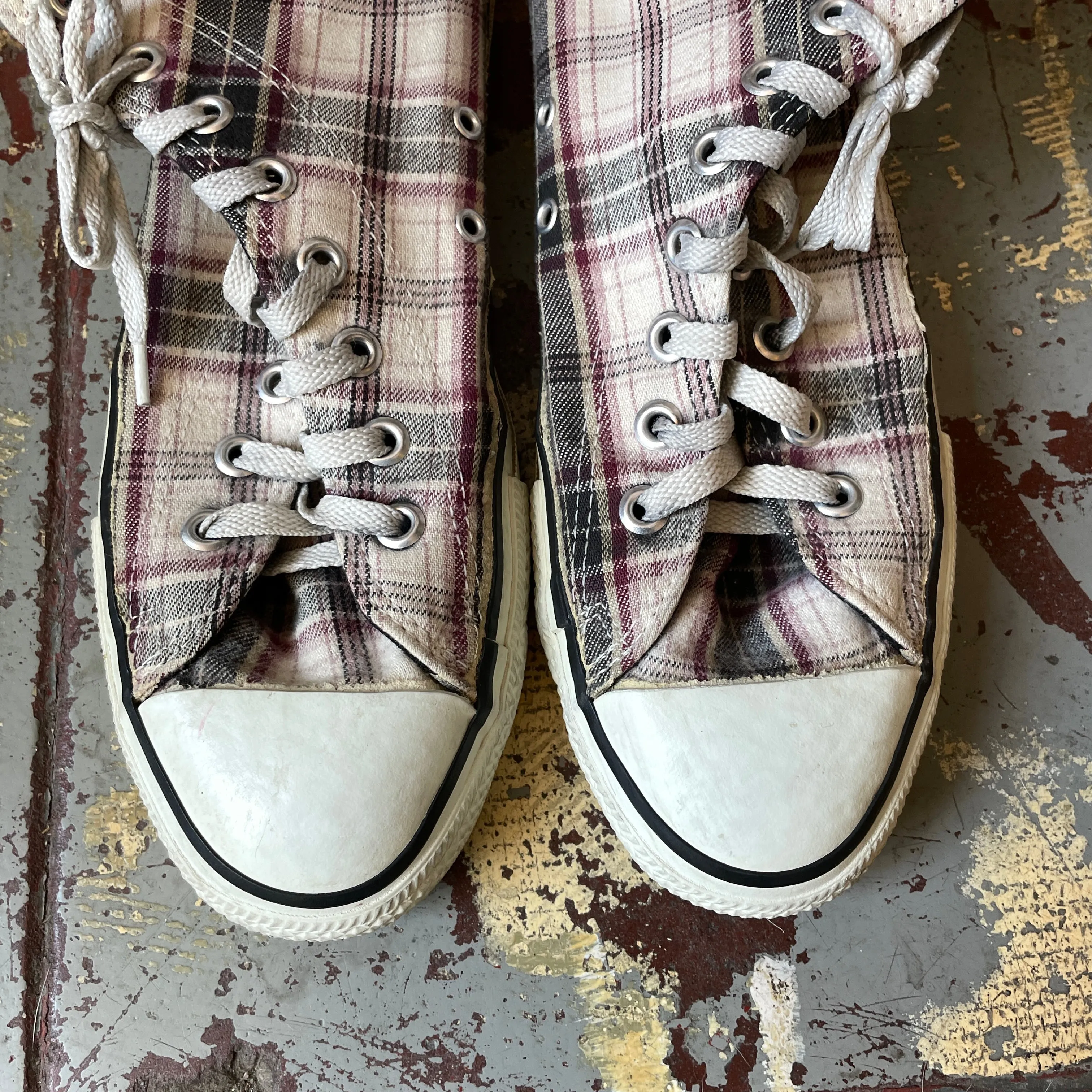 80’s Plaid Converse - M's 10 W's 11