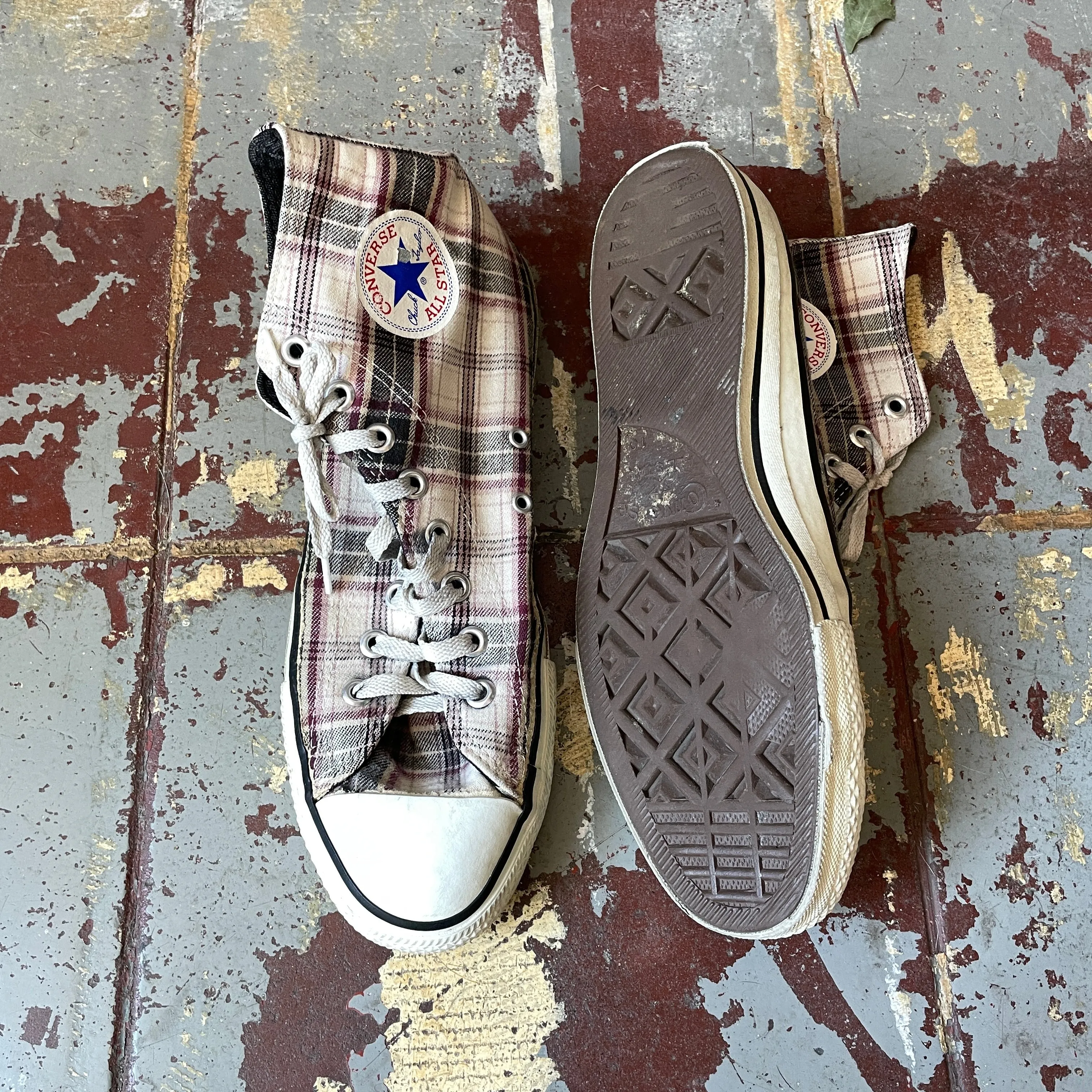 80’s Plaid Converse - M's 10 W's 11