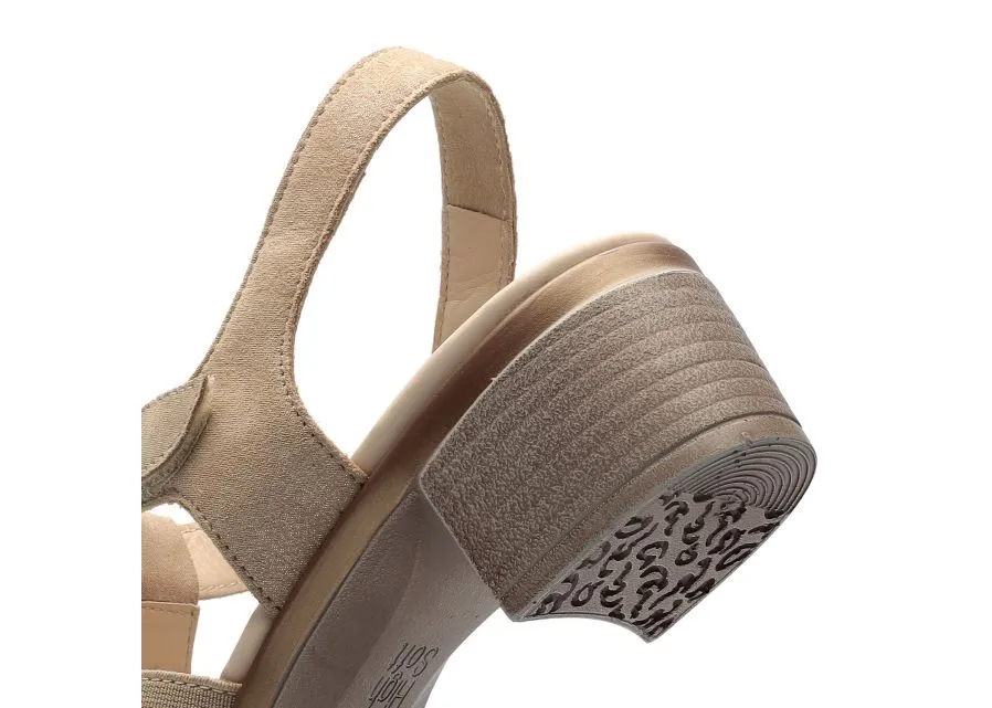 Ara Beige Sandals with Silver Details and Adjustable Velcro Strap