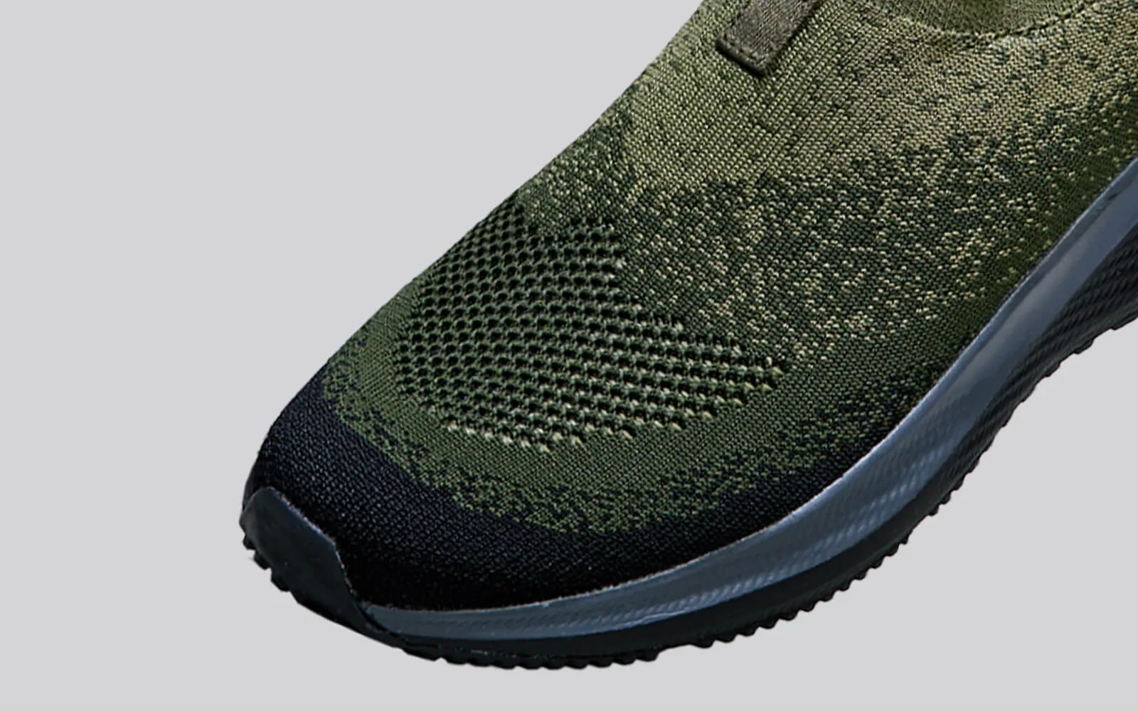 Blend Knit Slip Ons : Olive-Black