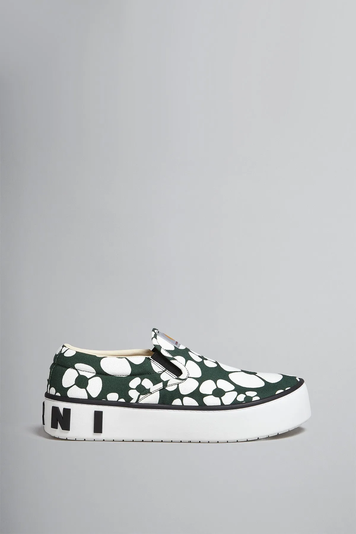 MARNI X CARHARTT | GREEN FLOWER PAW SLIP ONS